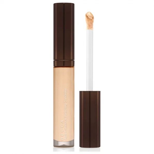 BECCA – Aqua Luminous Perfecting Concealer Light