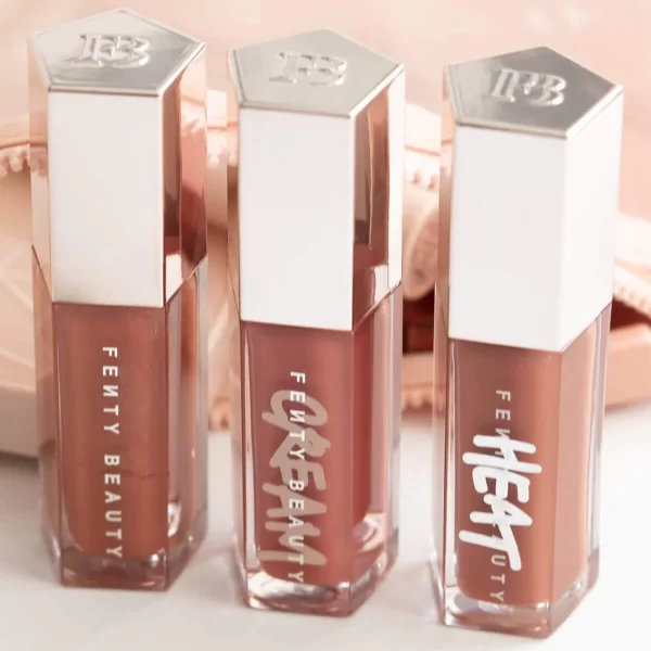 FENTY BEAUTY – Gloss Bomb Heat Enlumineur à Lèvres Universel et Repulplant Fenty Glow Heat