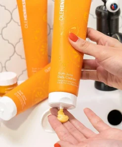 OLEHENRIKSEN - Truth Juice Daily Cleanser Démaquillant & Nettoyant Visage aux PHA
