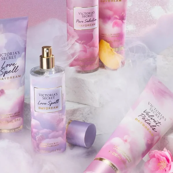 VICTORIA’S SECRET – Love Spell Daydream Brume Parfumée