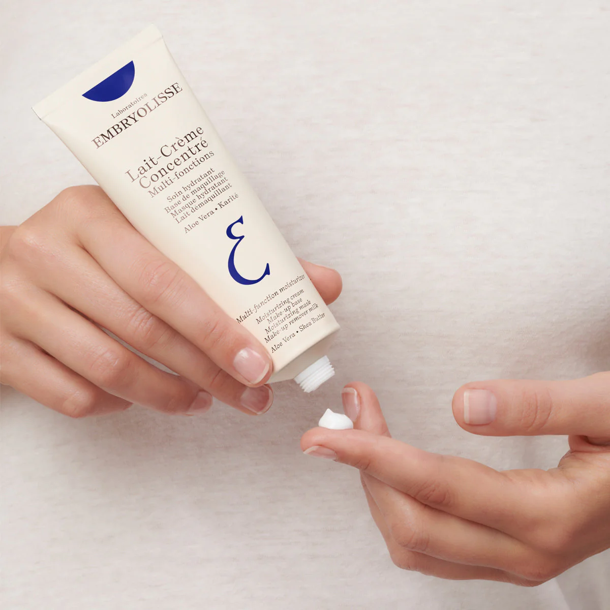EMBRYOLISSE-–-Creme-Lait-Concentre-Soin-Hydratant-Nutritif-4.webp