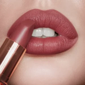 CHARLOTTE TILBURY - Matte Revolution Rouge à Lèvres Longue Tenue